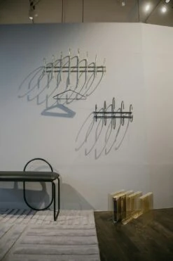 AYTM Moveo Kapstok Met 5 Haken, Zwart 7 AYTM Moveo Kapstok Met 5 Haken, Zwart -Meubel Serie Winkel aytm moveo kapstok met 5 haken 8