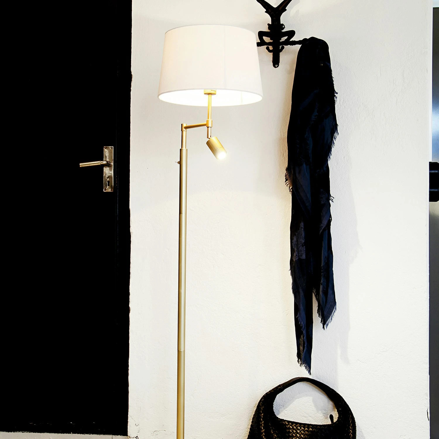 By Rydens Orlando Floor Lamp, Antique/Beige 2 By Rydens Orlando Floor Lamp, Antique/Beige - Afbeelding 2