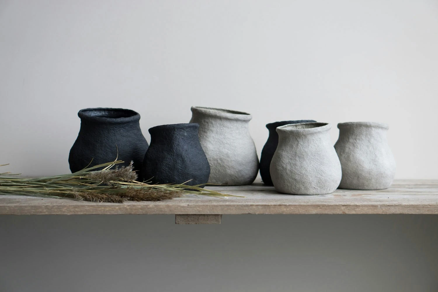 DBKD Paper Vase/Pot Small, Black 3 DBKD Paper Vase/Pot Small, Black - Afbeelding 3