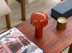 Flos Bellhop Tafellamp Draagbaar, Streenrood -Meubel Serie Winkel flos bellhop tafellamp draagbaar 7