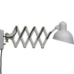 Fritz Hansen Kaiser Idell 6718-W Wandlamp, Easy Grey
