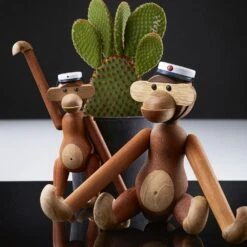 Kay Bojesen Student Cap For Medium Monkey, Blue/White 5 Kay Bojesen Student Cap For Medium Monkey, Blue/White -Meubel Serie Winkel kay bojesen student cap for medium monkey blue white 4