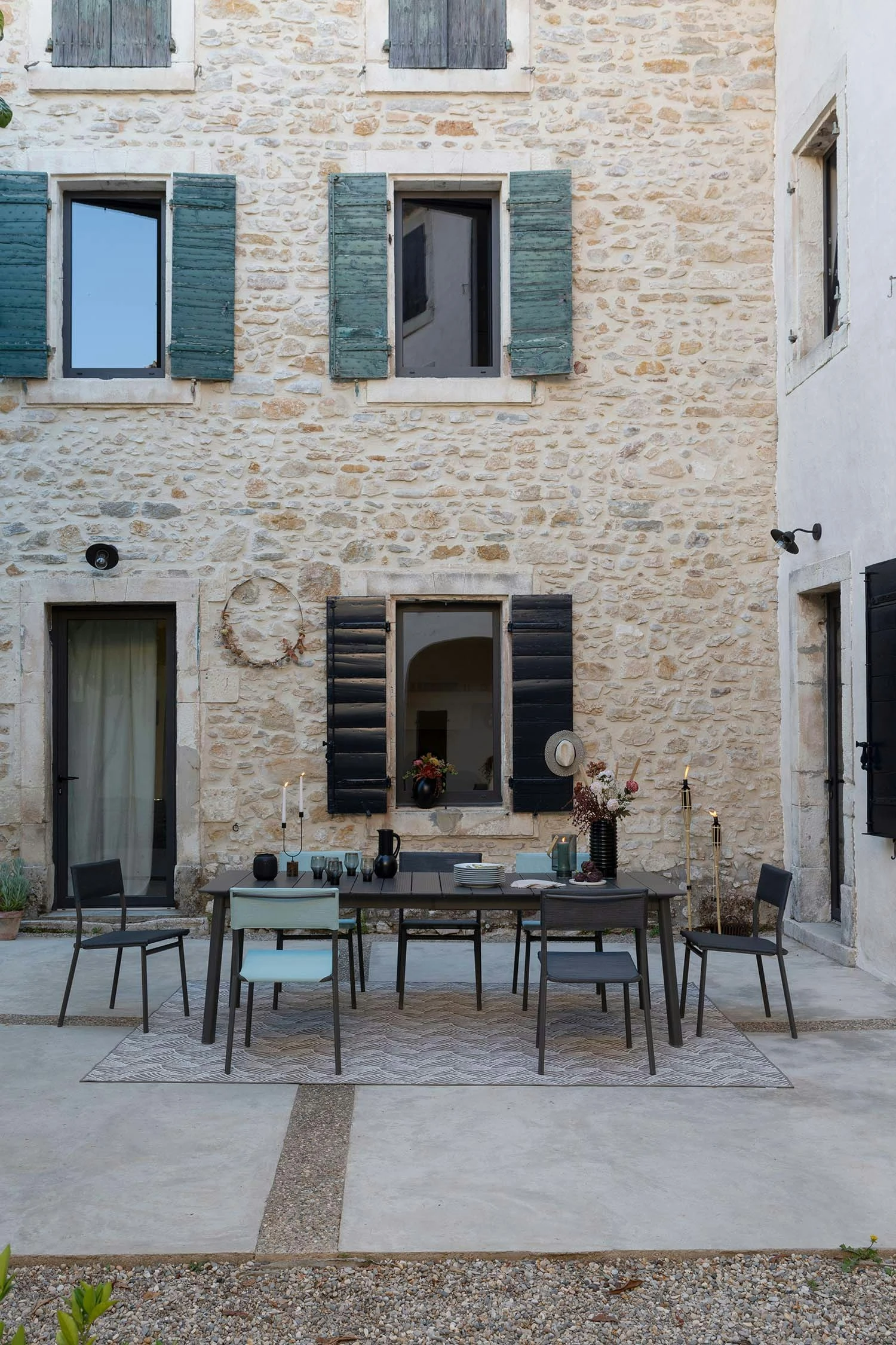 Lafuma Oron Tafel Aluminium, M 100x170-205 Cm, Titan 2 Lafuma Oron Tafel Aluminium, M 100x170-205 Cm, Titan - Afbeelding 2