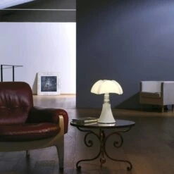 Martinelli Luce Pipistrello Mini Table Lamp Portable, White -Meubel Serie Winkel martinelli luce pipistrello mini table lamp dimmable cordless 8