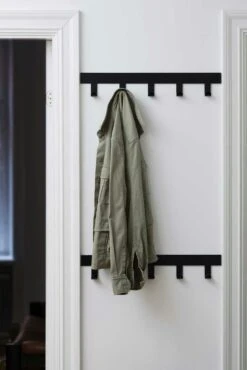 Maze Only Hooks Haken, Zwart -Meubel Serie Winkel maze only hooks hanger 8