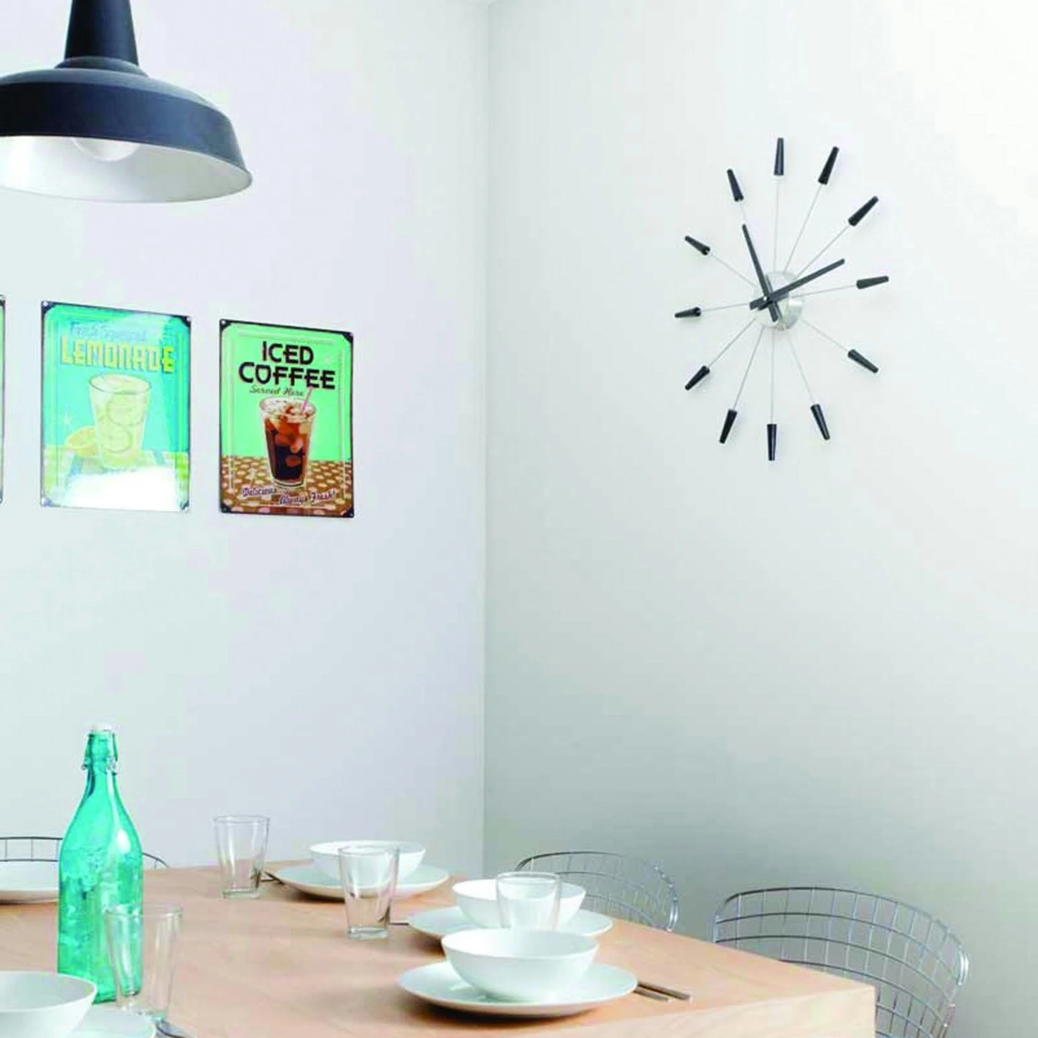 NeXtime Plug Inn Wandklok, Zwart 2 NeXtime Plug Inn Wandklok, Zwart - Afbeelding 2