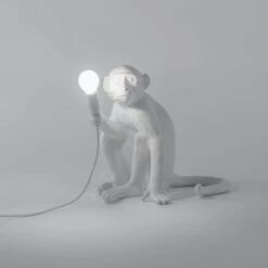 Seletti Monkey Lamp Zittend, Wit -Meubel Serie Winkel seletti monkey lamp zittend wit 6