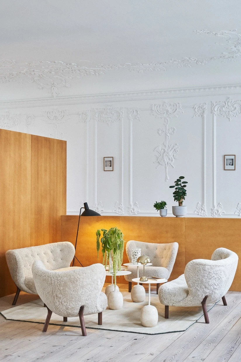 &Tradition Flowerpot VP9 Tafellamp Draagbaar Met Magnetische Oplaadkabel, Messinggeplateerd 2 &Tradition Flowerpot VP9 Tafellamp Draagbaar Met Magnetische Oplaadkabel, Messinggeplateerd - Afbeelding 2