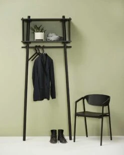 Woud Töjbox Small Clothes Rack, Black -Meubel Serie Winkel woud tojbox small clothes rack 7